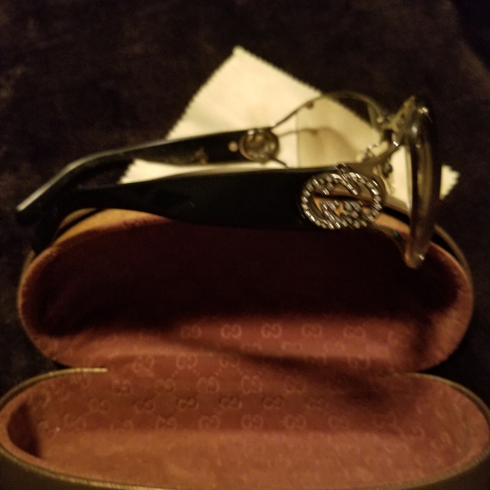 Gucci sunglasses - Picture 2 of 8